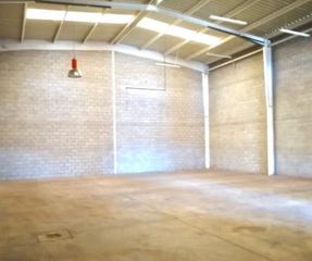 Miete Fabrikhalle in Parque Atlántico- San Matías. Nave industrial en alquiler en políg. industriales  calonge.