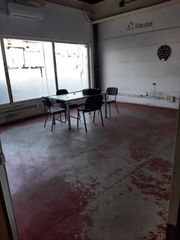 Location Bâtiment à usage industriel à Palmete. Nave industrial en alquiler en políg. industriales  el pino.