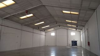 Fabrikhalle in La Paz. Nave industrial en venta en políg.industriales  la red, 1 dormit