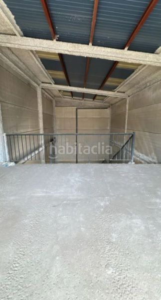Foto 5c4df3a5-5a2c-4b1f-8b53-673a6028c439. Rent industrial building in San Jerónimo - La Bachillera Sevilla