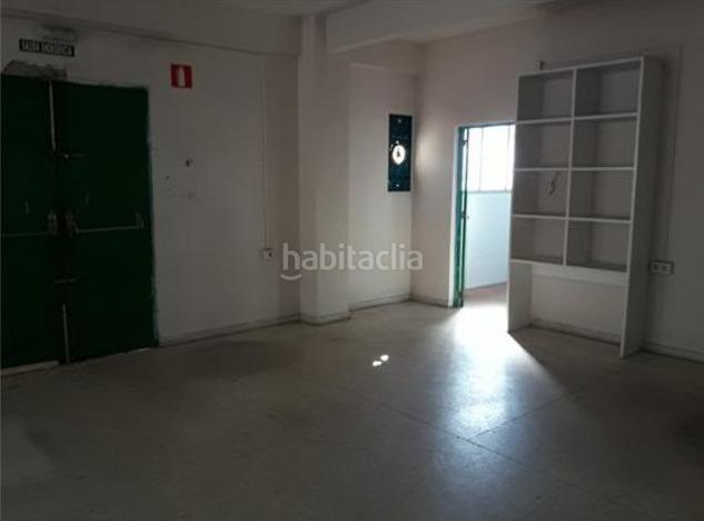 Foto 32358923-b8fe-4f9d-9cdf-22fc181a598f. Nau industrial a Palmete Sevilla