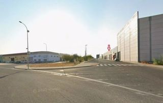 Industrial building in Mairena del Alcor. Nave industrial en venta en p.i. el gandul.