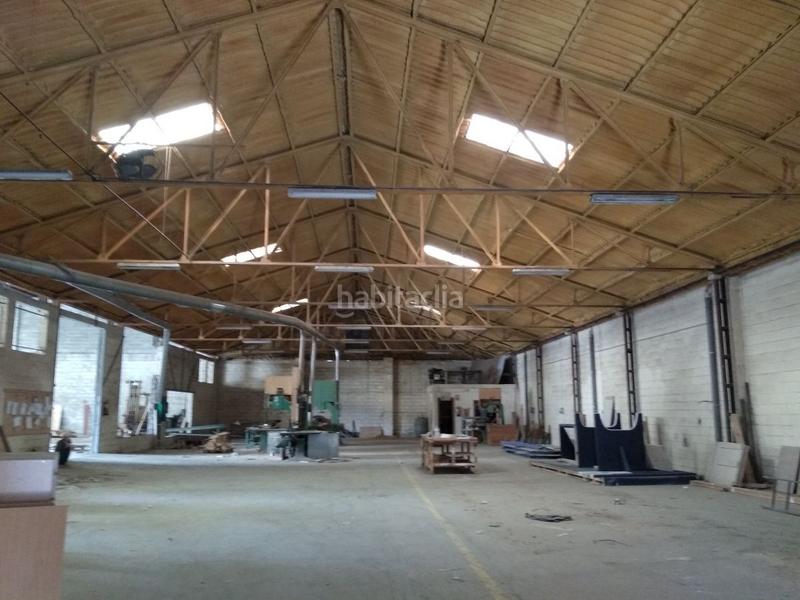 Foto f6bb0bed-0e17-4ae4-895a-77bfac1abcbd. Location bâtiment à usage industriel dans La Paz Alcalá de Guadaira