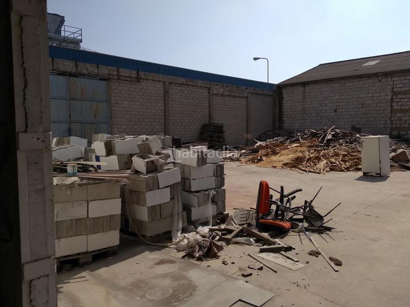 Foto d47bb815-63a7-4df1-8f9f-94ccd034470b. Rent industrial building in La Paz Alcalá de Guadaira