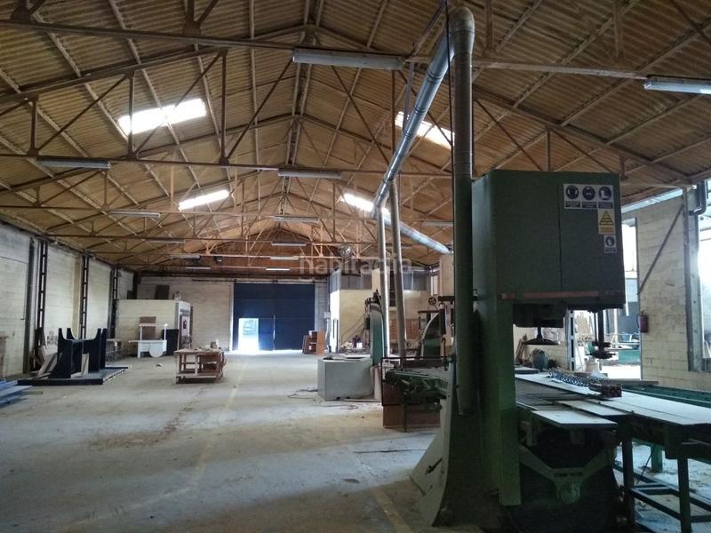 Foto e4cba9d1-78a2-43f6-9de8-b425ae6d7155. Rent industrial building in La Paz Alcalá de Guadaira