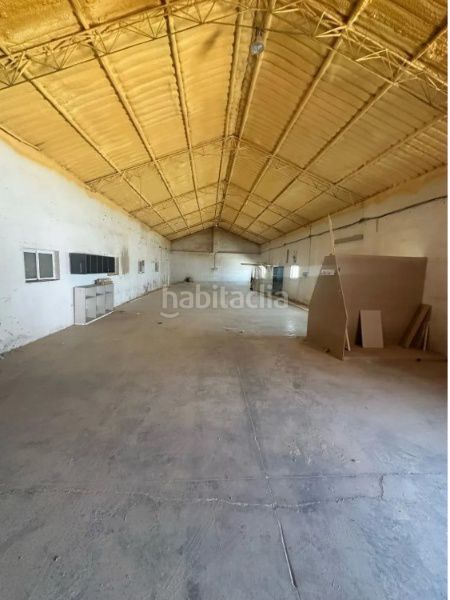 Foto 358a6be6-954f-447f-85d0-3c1c79f8457a. Rent industrial building in La Hacienda - Nueva Andalucía Dos Hermanas