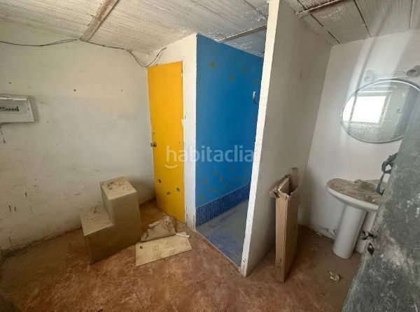 Foto 439a19d8-ea92-4f73-a925-fa65d8ae8ad0. Rent industrial building in La Hacienda - Nueva Andalucía Dos Hermanas