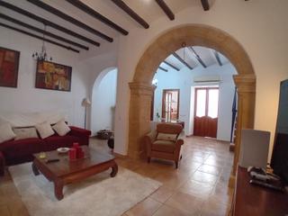 Masia en Teulada. Fabulosa casa de pueblo tradicional de 3 dormitorios en el hist