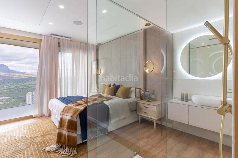 Foto 1f76513a-60fe-4d37-8e47-592de3c8533b. Apartament amb calefacció piscina a Playa Poniente Benidorm