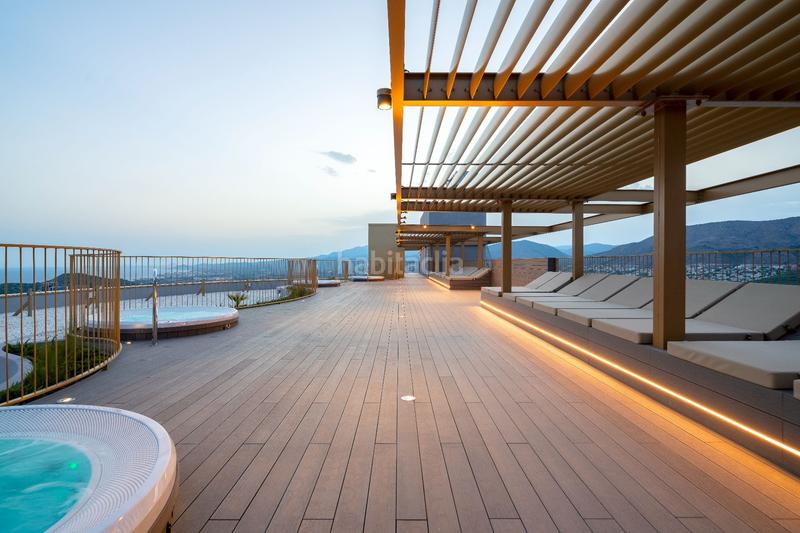 Foto 82d21cd1-5606-4a07-8b2c-e72195d38bd7. Apartament amb calefacció piscina a Playa Poniente Benidorm