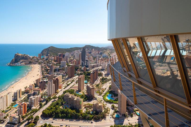 Foto a339be65-6f95-4d34-9c89-5bd69a4efdb2. Apartament amb calefacció piscina a Playa Poniente Benidorm
