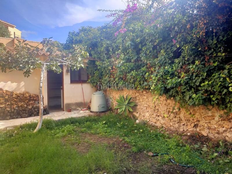 Foto f0822d11-2fca-48d4-8284-bd5aa1d9d9ed. Masia amb calefacció a Polop