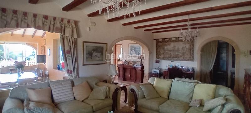 Foto 87628e27-ba68-4e48-b13c-f5fcda1f6eba. Chalet magnífica villa de 4 dormitorios, con vistas al mar hacia la bahía , en la zona de fanadix, con piscina y garaje. oportu en Moraira
