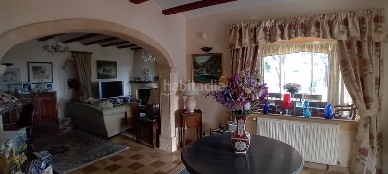 Foto f4efe7ed-9806-4bc6-9cf2-80592f5d4d21. Chalet magnífica villa de 4 dormitorios, con vistas al mar hacia la bahía , en la zona de fanadix, con piscina y garaje. oportu en Moraira