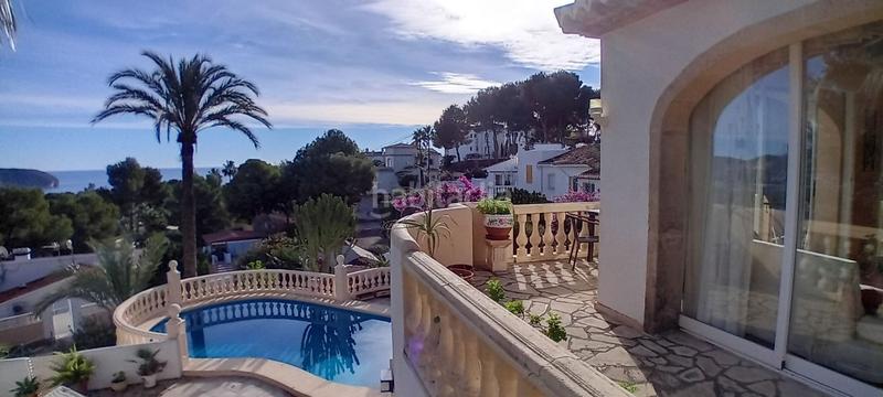 Foto f7da5e26-52e8-41f1-93d9-13f9e2b80d1d. Chalet magnífica villa de 4 dormitorios, con vistas al mar hacia la bahía , en la zona de fanadix, con piscina y garaje. oportu en Moraira
