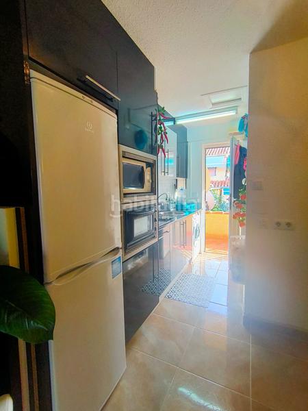 Foto 030b42eb-3223-455f-824c-7feae4425864. Apartament amb calefacció piscina a Sierra Helada Benidorm