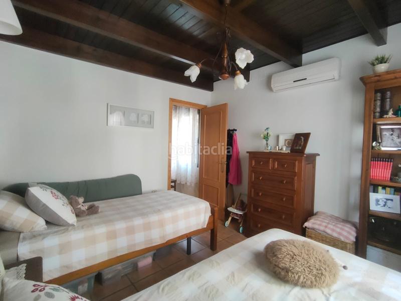 Foto 13acc0d8-4515-4205-9130-c53f9eab7030. Masía magnífica casa adosada de 3 dormitorios y 2 baños en el casco antiguo . garaje privado y azotea con vistas al mar y a la m en Polop