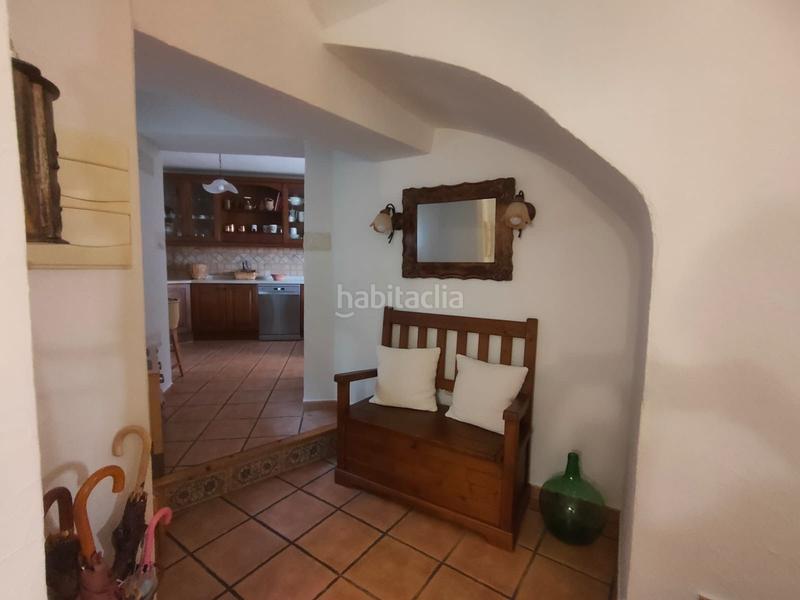 Foto 2d5da4a6-c68a-4016-9e6e-b9b4840b0bea. Masía magnífica casa adosada de 3 dormitorios y 2 baños en el casco antiguo . garaje privado y azotea con vistas al mar y a la m en Polop