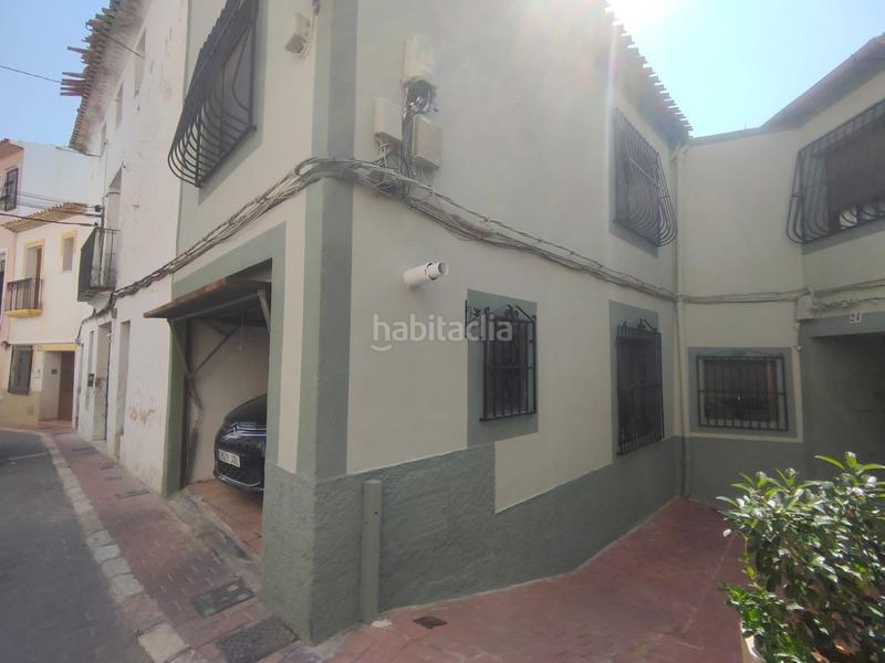 Foto 6230445a-14ad-43f2-85a1-8fe507f71f11. Masía magnífica casa adosada de 3 dormitorios y 2 baños en el casco antiguo . garaje privado y azotea con vistas al mar y a la m en Polop