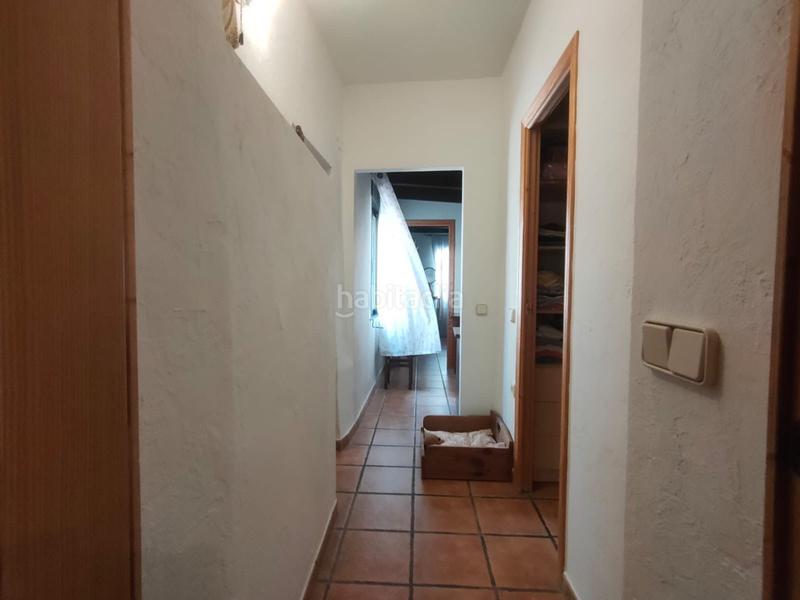 Foto 67198fa6-1ec1-48a0-a2aa-290d3dd6f556. Masía magnífica casa adosada de 3 dormitorios y 2 baños en el casco antiguo . garaje privado y azotea con vistas al mar y a la m en Polop