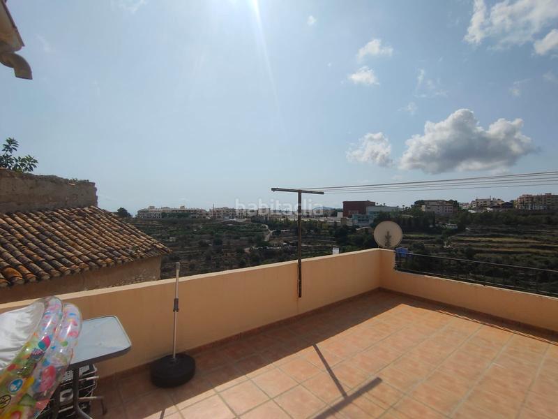 Foto d999c6bc-7594-4498-b236-1980137ef998. Masía magnífica casa adosada de 3 dormitorios y 2 baños en el casco antiguo . garaje privado y azotea con vistas al mar y a la m en Polop