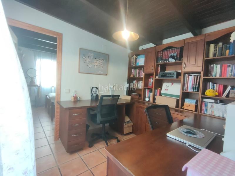 Foto e8994016-5ecf-4a28-ba41-3405f0ae8de1. Masía magnífica casa adosada de 3 dormitorios y 2 baños en el casco antiguo . garaje privado y azotea con vistas al mar y a la m en Polop