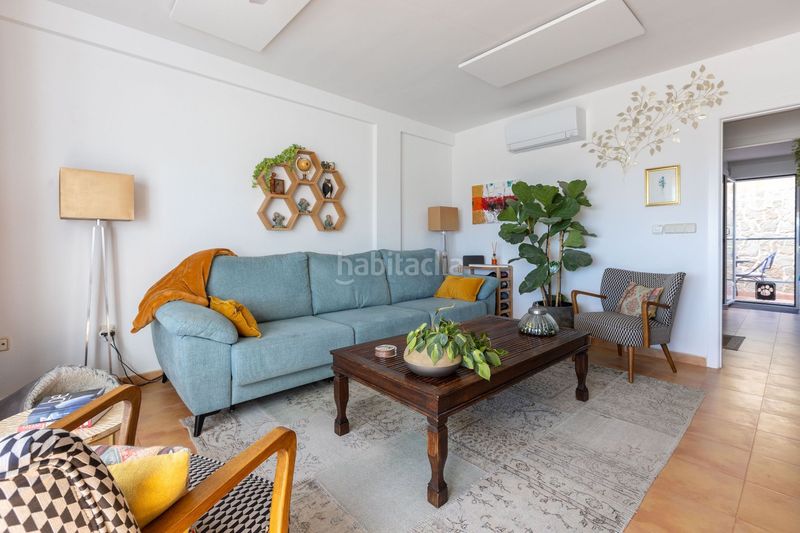 Foto e81be52d-4f81-4042-845b-6547e1369db7. Casa adossada amb calefacció piscina a Relleu