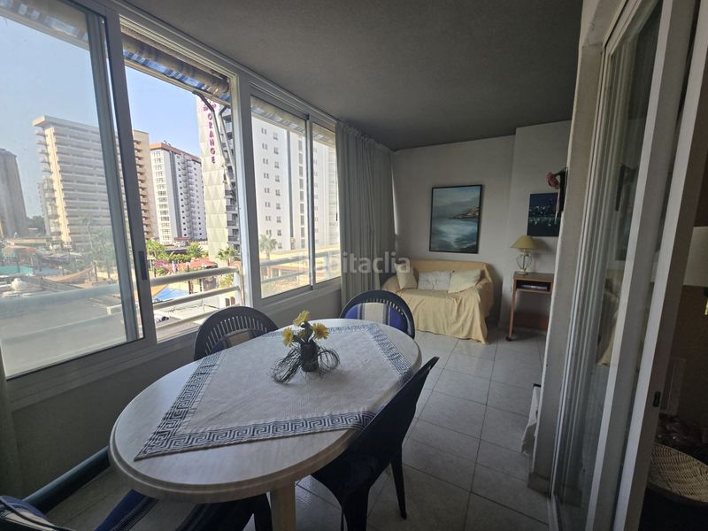 Foto 3d6a6121-3018-4bfd-9826-c7801772493f. Apartament amb piscina a Playa Levante Benidorm