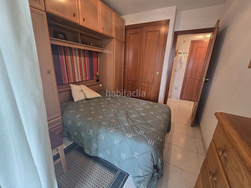 Foto 4492231e-b28d-40b8-b7f1-4d45f8c4a216. Apartament amb piscina a Playa Levante Benidorm