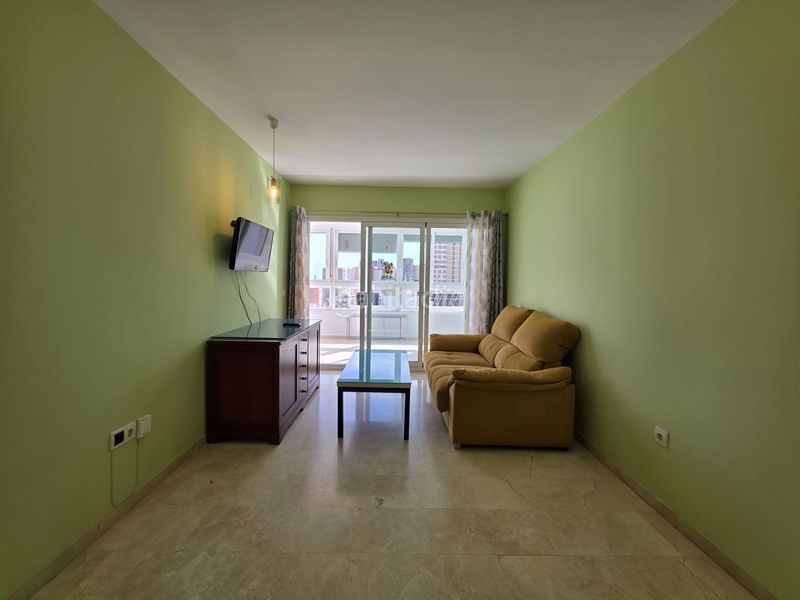 Foto c81b5747-b1cd-41d3-81e2-7fa76e731963. Apartament amb piscina a Rincón Bajo Benidorm