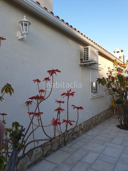 Foto 26f99731-9db3-46aa-9752-9c132383c599. Casa amb piscina a Pueblo-Ubanizaciones Alfàs del Pi (l´)