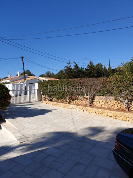 Foto 3b2de32f-9efd-4c0a-96e0-e301b22a46ed. Casa amb piscina a Pueblo-Ubanizaciones Alfàs del Pi (l´)