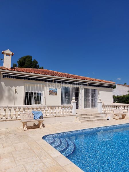 Foto 55a8dc88-1896-49a8-af65-4c1a5245c483. Casa amb piscina a Pueblo-Ubanizaciones Alfàs del Pi (l´)