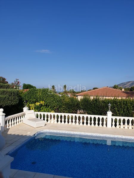 Foto 735bc54d-97e2-45e0-862f-fff86a83fe47. Casa amb piscina a Pueblo-Ubanizaciones Alfàs del Pi (l´)
