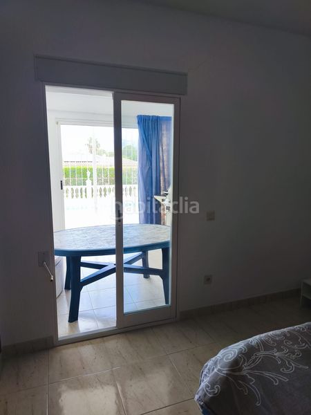 Foto a1436b9d-8e44-47c5-ae57-13946de25620. Casa amb piscina a Pueblo-Ubanizaciones Alfàs del Pi (l´)