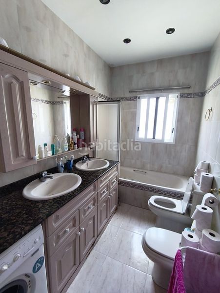 Foto c8c6beb3-4195-4232-8659-7e90b46b1460. Casa amb piscina a Pueblo-Ubanizaciones Alfàs del Pi (l´)