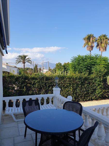 Foto f7dd8db3-8159-428d-a820-b278edd95e87. Casa amb piscina a Pueblo-Ubanizaciones Alfàs del Pi (l´)