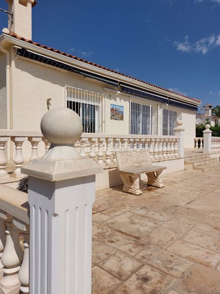 Foto fd11453b-baa2-4f86-85df-d60847276c54. Casa amb piscina a Pueblo-Ubanizaciones Alfàs del Pi (l´)
