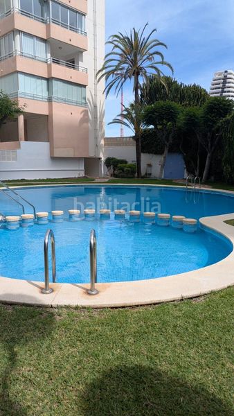 Foto 59ee1228-d6c2-460d-bc0e-ea73cad41e30. Apartament amb piscina a Playa Arenal - Bol Calp