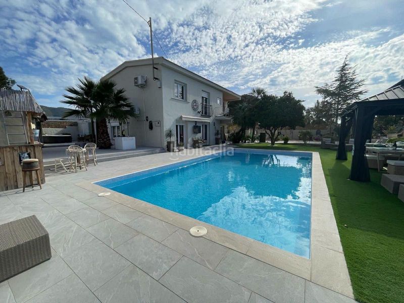 Foto 7753e715-ec3a-4375-b0c7-77f60300f4d8. Location chalet avec chauffage piscine dans Rincón Bajo Benidorm