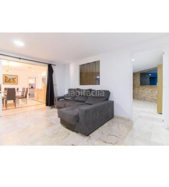 Foto cfd95c07-6839-4ed4-89a0-6154f50e5557. Apartament amb piscina a Playa Poniente Benidorm