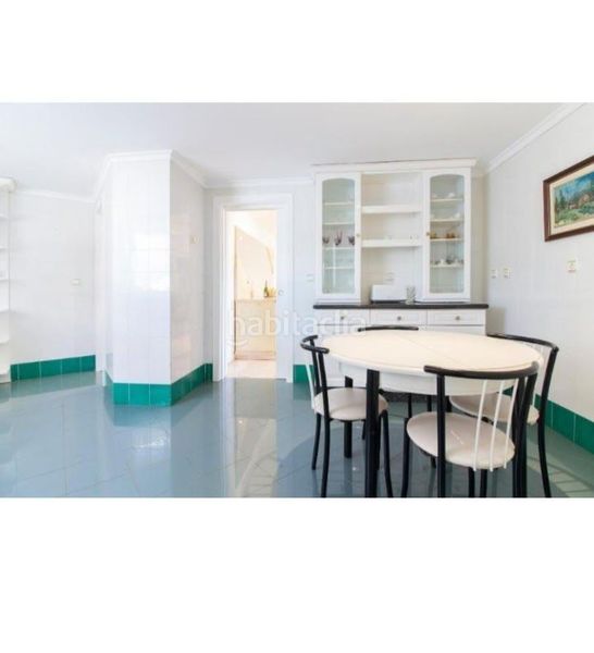 Foto d9ffd368-f06e-4c6f-b5e0-600f0c20d249. Apartament amb piscina a Playa Poniente Benidorm