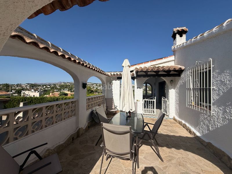 Foto cc31d16d-58e5-4eac-bb11-87c14897f17f. Casa amb piscina a Paichi Moraira