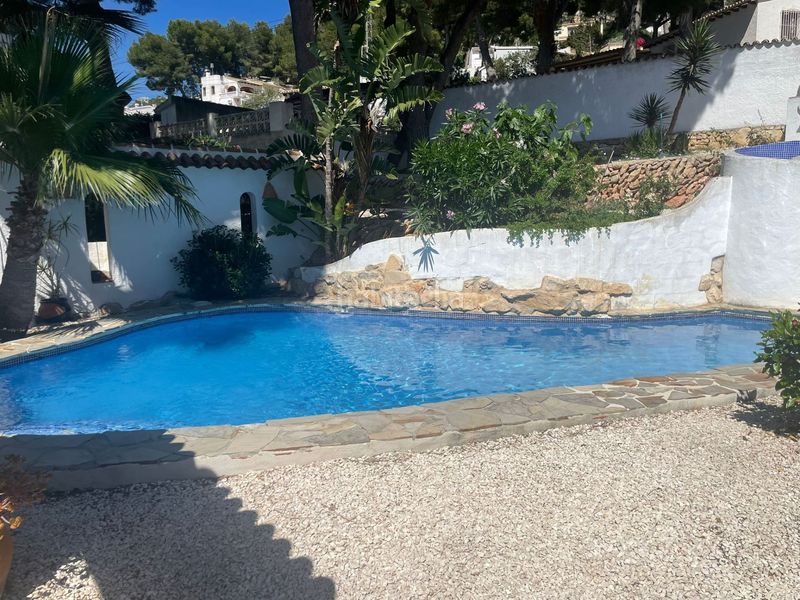 Foto d8433463-b9a5-41fc-a7cf-5bb8d3bbf433. Casa amb piscina a Paichi Moraira