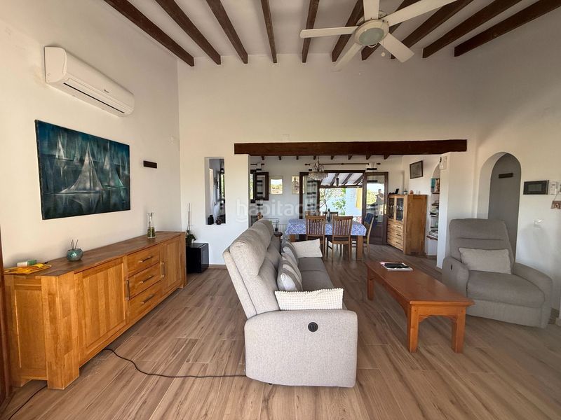 Foto e24df2cb-34c2-47bd-b098-4d6887457e4b. Casa amb piscina a Paichi Moraira
