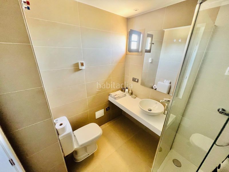 Foto afda9335-6832-48df-9555-eefe782f3588. Apartament amb piscina a Playa Poniente Benidorm