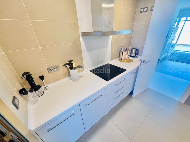 Foto de9dfa8c-5ea7-4e98-95e2-88ec470dceb7. Apartament amb piscina a Playa Poniente Benidorm