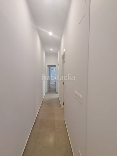Foto 5db97819-29dd-412d-975c-39b44dd15e13. Apartament amb piscina a Antonio Machado Torrevieja