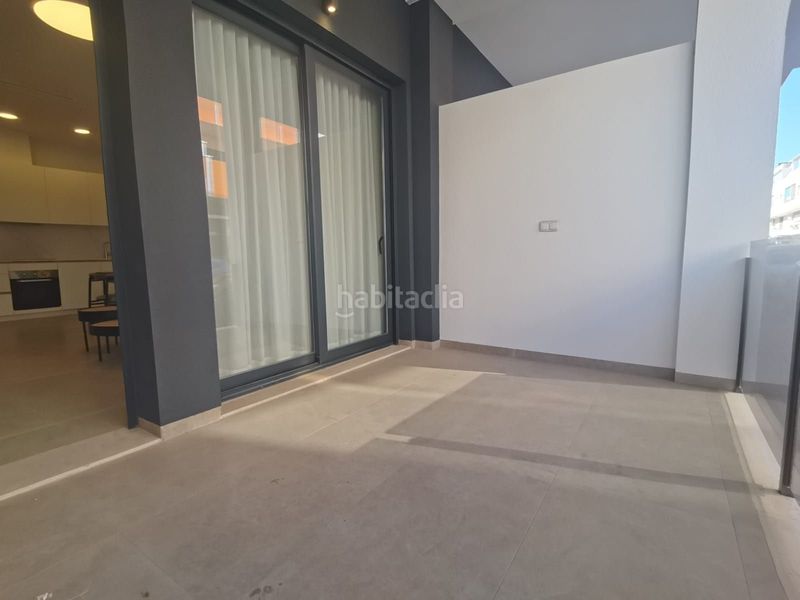Foto 87bf6933-06ad-4c46-a42d-0265f9646ed5. Apartament amb piscina a Antonio Machado Torrevieja