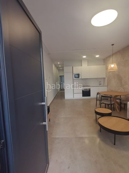 Foto ade54e25-fa19-445f-96a7-a219daed51a5. Apartament amb piscina a Antonio Machado Torrevieja